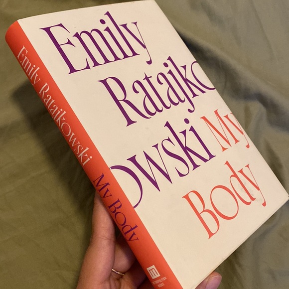 My Body by Emily Ratajkowski - Picture 4 of 5